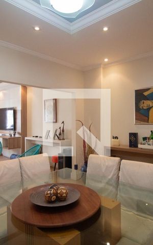 Apartamento para alugar com 140m², 3 quartos e 1 vaga Apartamento para alugar com 140m², 3 quartos e 1 vagaSala