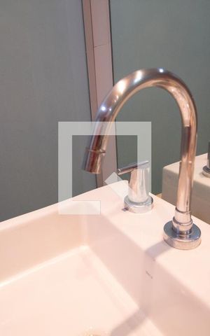 Apartamento para alugar com 140m², 3 quartos e 1 vaga Apartamento para alugar com 140m², 3 quartos e 1 vagaBanheiro social - torneira