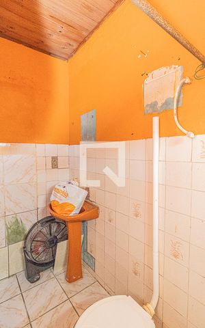 Casa à venda com 366m², 2 quartos e 2 vagasBanheiro 2