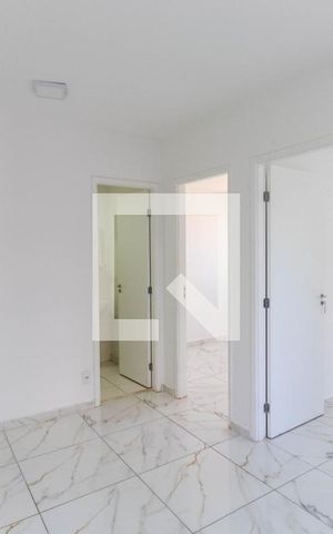 Apartamento à venda com 34m², 2 quartos e sem vaga Apartamento à venda com 34m², 2 quartos e sem vagaSala