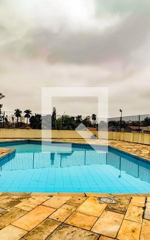 Apartamento à venda com 85m², 2 quartos e 1 vaga Apartamento à venda com 85m², 2 quartos e 1 vagaÁrea Comum - Piscina