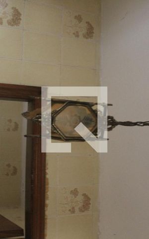Casa à venda com 300m², 4 quartos e 5 vagasBanheiro