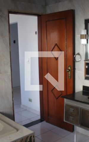 Casa à venda com 300m², 4 quartos e 5 vagasBanheiro Suíte 3