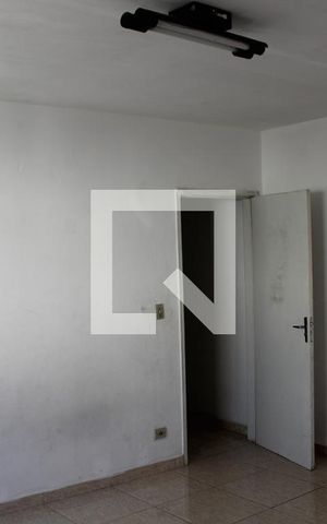 Casa à venda com 300m², 4 quartos e 5 vagasQuarto 1 casa dos fundos