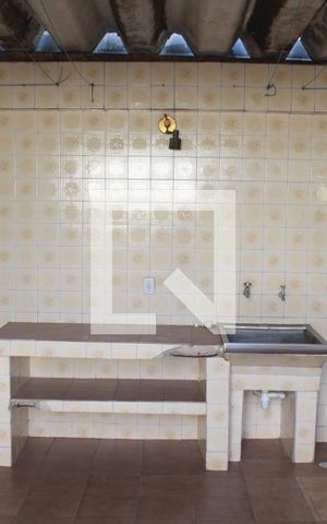 Casa à venda com 300m², 4 quartos e 5 vagasLavanderia