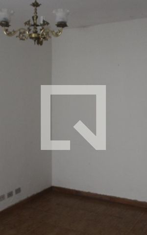 Casa à venda com 300m², 4 quartos e 5 vagasQuarto