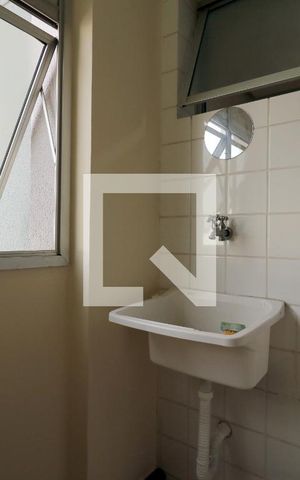 Apartamento para alugar com 59m², 2 quartos e sem vagaÁrea de Serviço