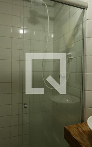 Apartamento para alugar com 59m², 2 quartos e sem vagaBanheiro