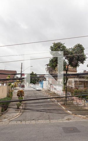 Casa à venda com 208m², 4 quartos e 2 vagasVista