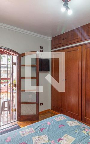 Casa à venda com 208m², 4 quartos e 2 vagasSuíte