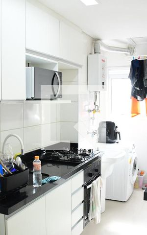 Apartamento para alugar com 59m², 2 quartos e 1 vagaCozinha e Área de Serviço