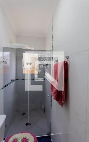 Apartamento para alugar com 160m², 3 quartos e 2 vagas Apartamento para alugar com 160m², 3 quartos e 2 vagasBanheiro da Suíte