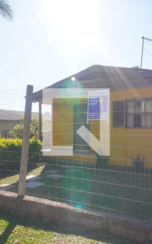 Casa à venda com 172m², 4 quartos e 2 vagasFachada 