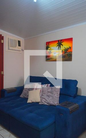 Casa à venda com 172m², 4 quartos e 2 vagasSala