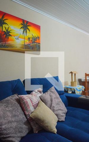 Casa à venda com 172m², 4 quartos e 2 vagasSala