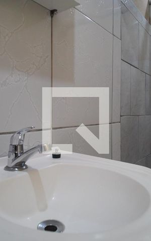 Casa à venda com 172m², 4 quartos e 2 vagasBanheiro