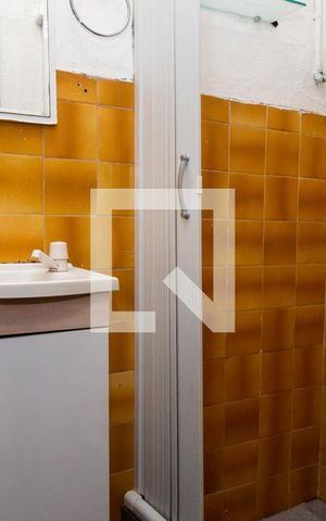 Casa para alugar com 50m², 1 quarto e sem vaga Casa para alugar com 50m², 1 quarto e sem vagaBanheiro