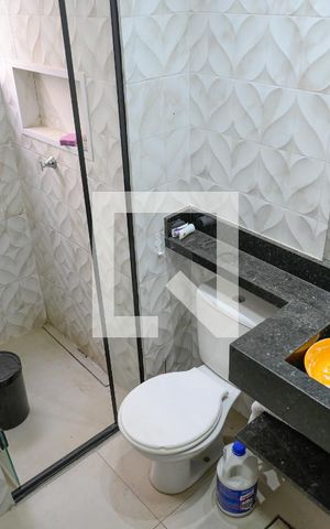 Apartamento à venda com 42m², 2 quartos e sem vaga Apartamento à venda com 42m², 2 quartos e sem vagaBanheiro