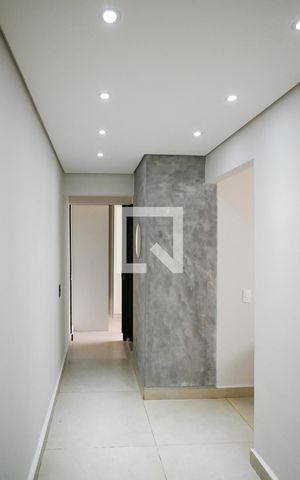 Apartamento à venda com 42m², 2 quartos e sem vaga Apartamento à venda com 42m², 2 quartos e sem vagaCorredor