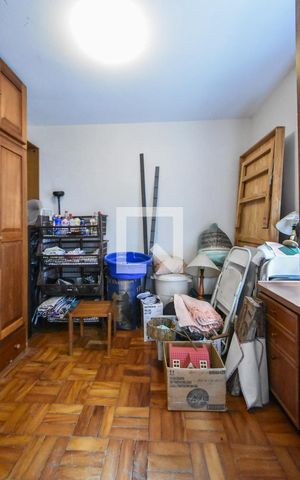 Casa à venda com 149m², 3 quartos e 2 vagasQuarto de Serviços 