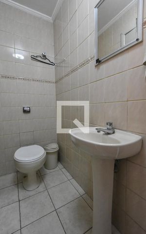 Casa à venda com 149m², 3 quartos e 2 vagasBanheiro de Serviços 