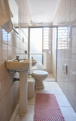 Casa à venda com 149m², 3 quartos e 2 vagasBanheiro 03