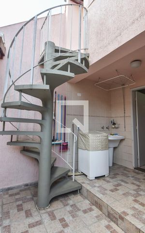Casa à venda com 149m², 3 quartos e 2 vagasLavanderia 
