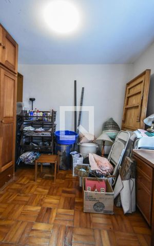 Casa à venda com 149m², 3 quartos e 2 vagasQuarto de Serviços 