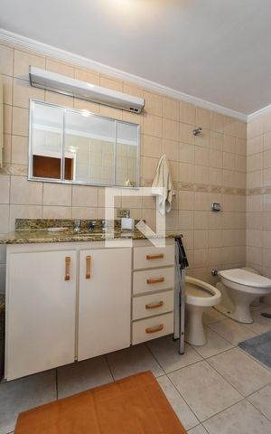 Casa à venda com 149m², 3 quartos e 2 vagasBanheiro Suíte 01