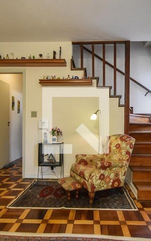 Casa à venda com 149m², 3 quartos e 2 vagasSala 