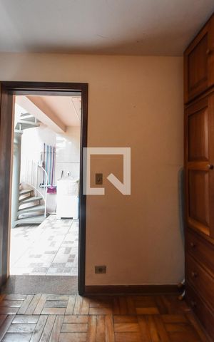 Casa à venda com 149m², 3 quartos e 2 vagasQuarto de Serviços 