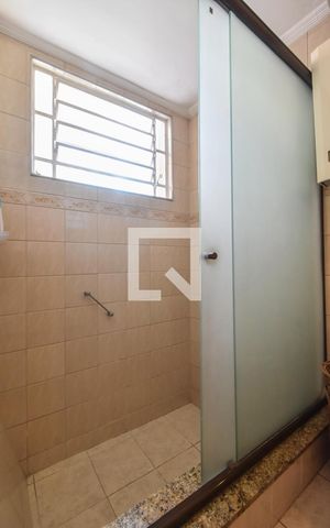 Casa à venda com 149m², 3 quartos e 2 vagasBanheiro Suíte 01