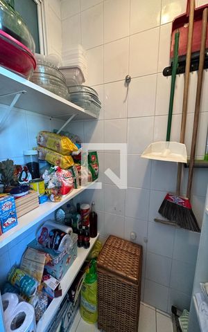 Apartamento à venda com 169m², 2 quartos e 2 vagas Apartamento à venda com 169m², 2 quartos e 2 vagasDespensa