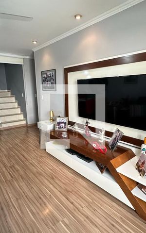 Apartamento à venda com 169m², 2 quartos e 2 vagas Apartamento à venda com 169m², 2 quartos e 2 vagasSala