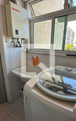 Apartamento à venda com 169m², 2 quartos e 2 vagas Apartamento à venda com 169m², 2 quartos e 2 vagasCozinha e Área de Serviço