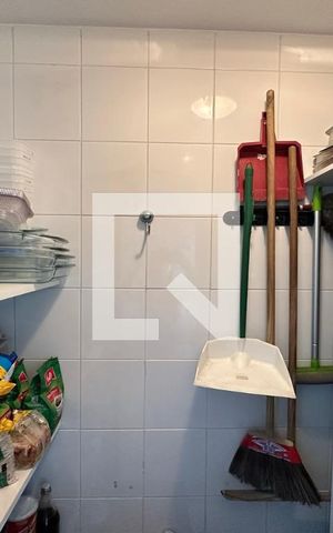 Apartamento à venda com 169m², 2 quartos e 2 vagas Apartamento à venda com 169m², 2 quartos e 2 vagasDespensa