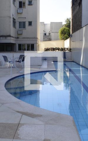 Apartamento à venda com 169m², 2 quartos e 2 vagasÁrea comum - Piscina
