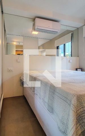 Studio à venda com 37m², 1 quarto e sem vaga Studio à venda com 37m², 1 quarto e sem vagaStudio Kit