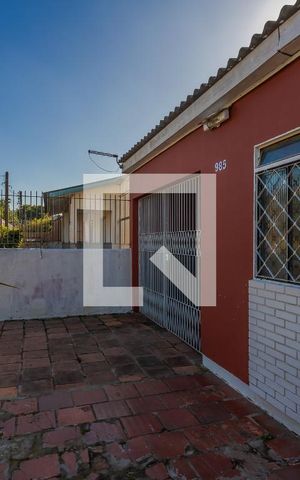 Casa à venda com 250m², 3 quartos e 2 vagas Casa à venda com 250m², 3 quartos e 2 vagasQuintal