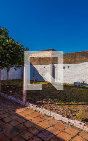 Casa à venda com 250m², 3 quartos e 2 vagas Casa à venda com 250m², 3 quartos e 2 vagasQuintal