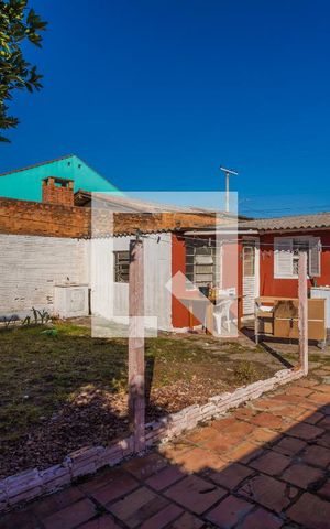 Casa à venda com 250m², 3 quartos e 2 vagas Casa à venda com 250m², 3 quartos e 2 vagasQuintal