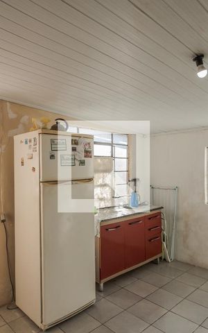 Casa à venda com 250m², 3 quartos e 2 vagas Casa à venda com 250m², 3 quartos e 2 vagasCozinha