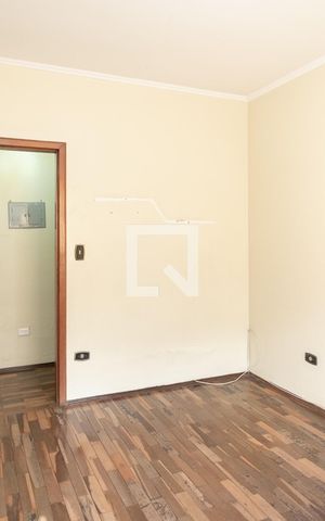 Casa à venda com 129m², 2 quartos e 2 vagas Casa à venda com 129m², 2 quartos e 2 vagasQuarto 1