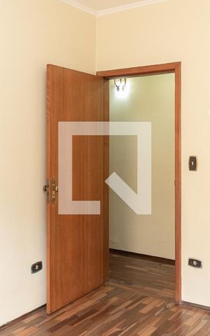 Casa à venda com 129m², 2 quartos e 2 vagas Casa à venda com 129m², 2 quartos e 2 vagasQuarto 1