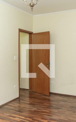 Casa à venda com 129m², 2 quartos e 2 vagas Casa à venda com 129m², 2 quartos e 2 vagasQuarto 2