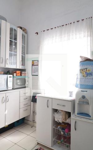 Casa à venda com 300m², 2 quartos e 8 vagasCozinha