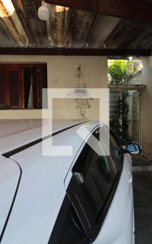 Casa à venda com 300m², 2 quartos e 8 vagasGaragem
