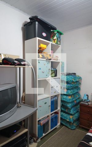 Casa à venda com 300m², 2 quartos e 8 vagasQuarto 2