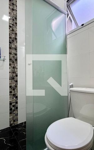 Casa à venda com 120m², 3 quartos e 2 vagas Casa à venda com 120m², 3 quartos e 2 vagasBanheiro