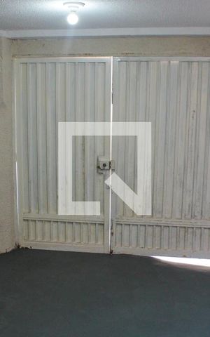 Casa para alugar com 40m², 2 quartos e 1 vaga Casa para alugar com 40m², 2 quartos e 1 vagaPORTAO